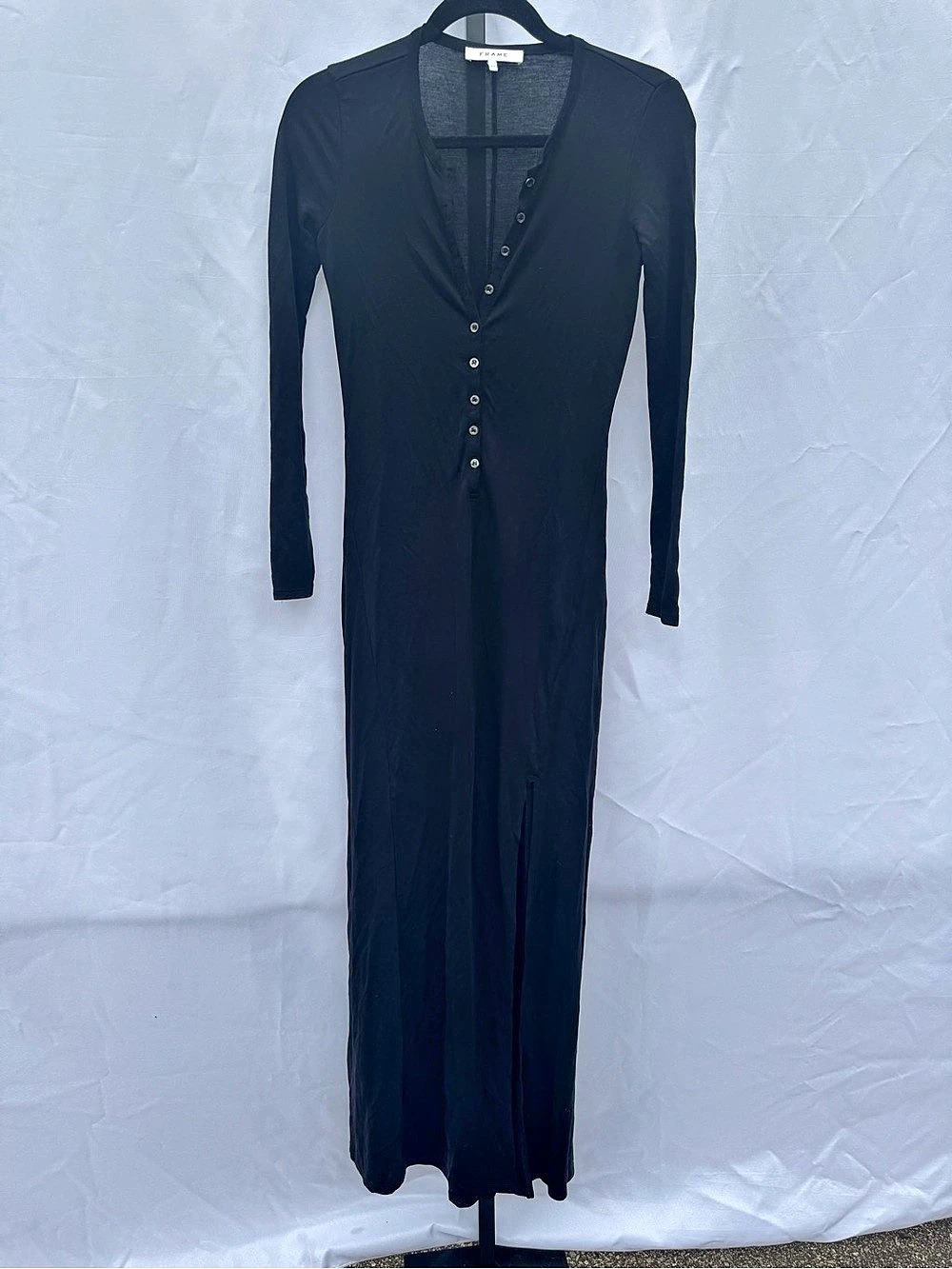 FRAME Henley Maxi Dress Noir Black S/P – LWKD0290 - Picture 4 of 12